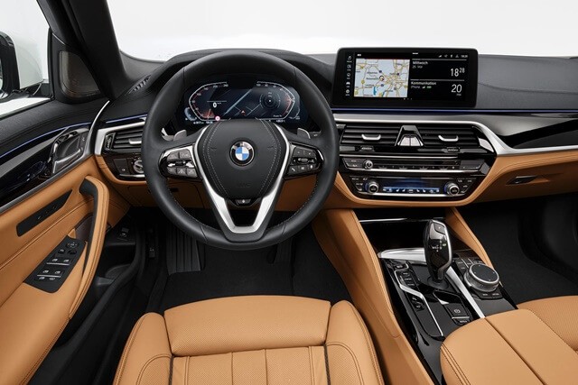 Chi tiết BMW 530i 2021 kèm giá bán  BMW Long Biên